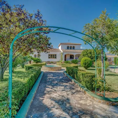 Villa Caseta Pearl By *